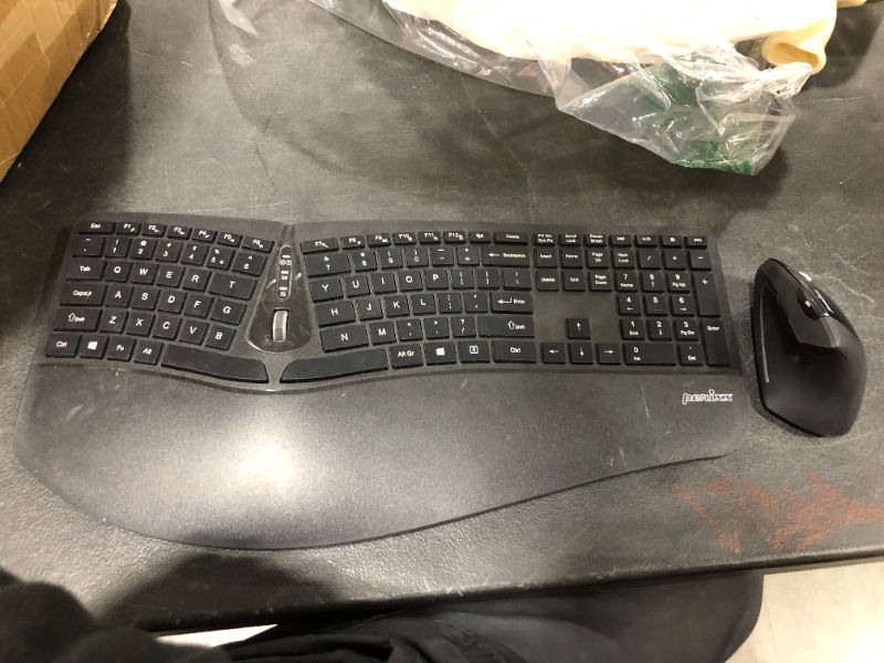 Photo 2 of Perixx PERIDUO-606 Wireless Mini Ergonomic Keyboard with Portable Vertical Mouse, Adjustable Palm Rest Stand and Membrane Low Profile Keys, US English Layout
