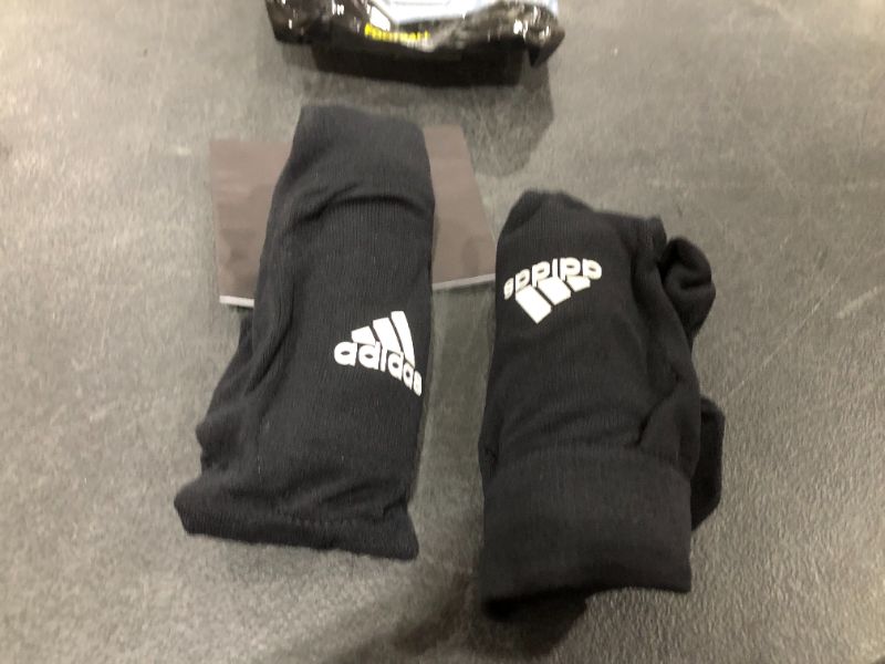 Photo 1 of adidas Youth Sock Shin Guard, BLACK, SIZE S
