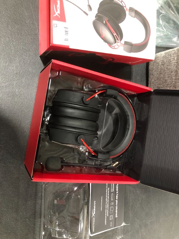 Photo 2 of HyperX Cloud Alpha - headset