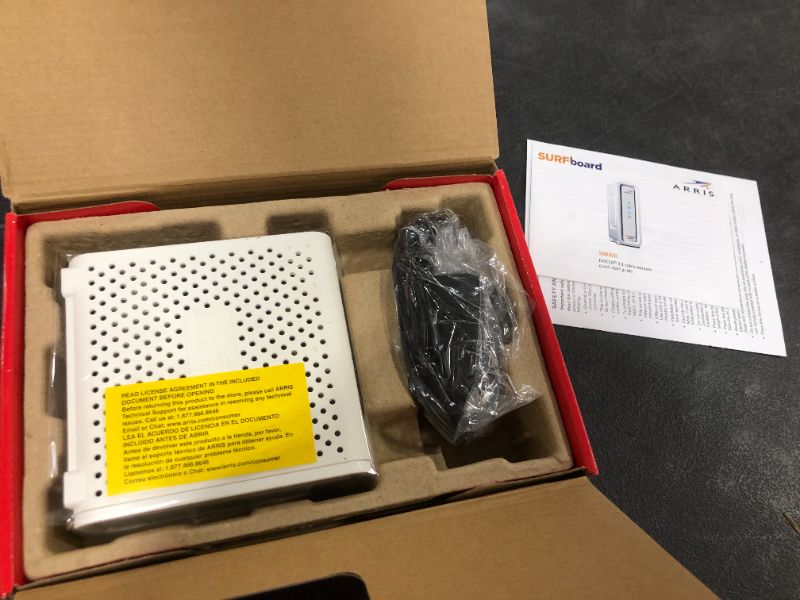 Photo 2 of ARRIS - SURFboard 32 x 8 DOCSIS 3.1 Cable Modem - White SB8200