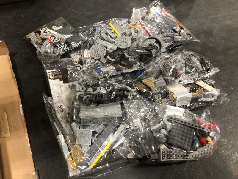 Photo 2 of LEGO Star Wars: The Mandalorian The Razor Crest 75292 Exclusive Building Kit, New 2020 (1,023 Pieces)