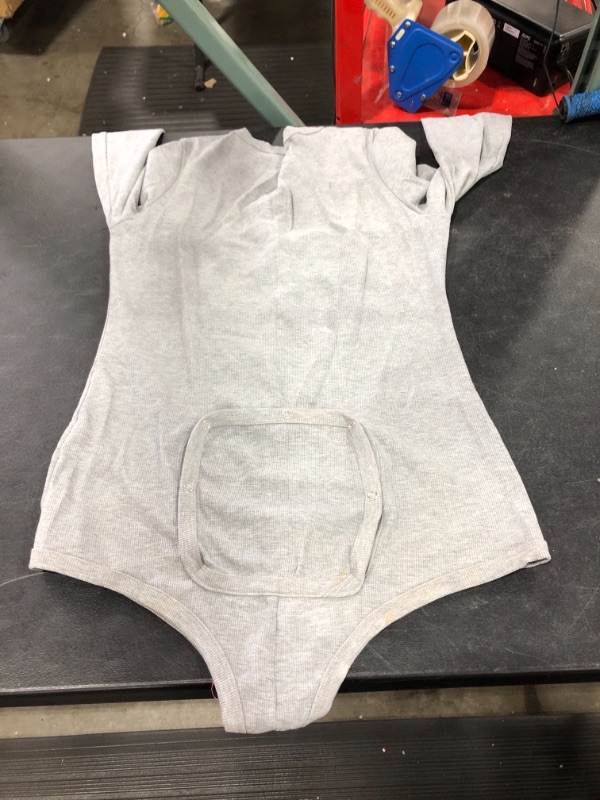 Photo 2 of gray womens body suit, SIZE XL