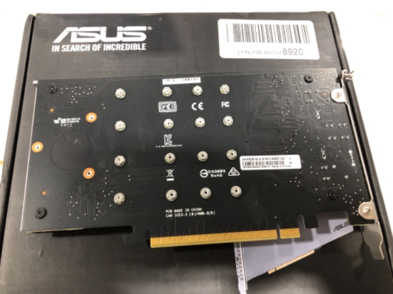 Photo 3 of Asus HYPER M.2 X16 CARD V2 Supports up to four PCIe 3.0 x4 M.2 Socket 3 transfer rate up to 128Gbps