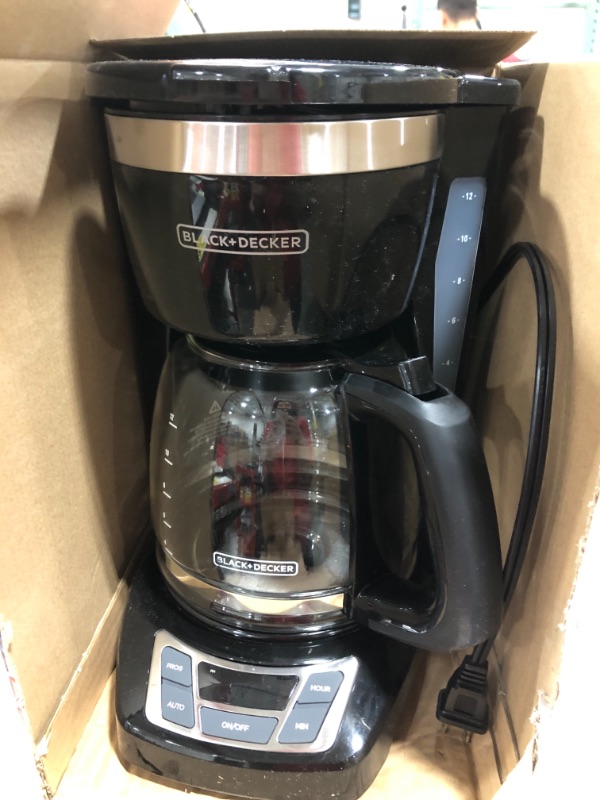 Photo 2 of Black+Decker CM1160B-1 CM1160B 12-Cup Programmable Coffee Maker, Black/Stainless Steel
