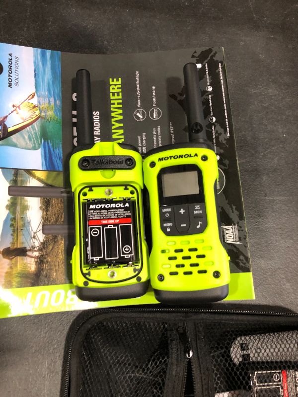 Photo 3 of Motorola Talkabout T605 Rechargeable Waterproof 2-Way Radio with Carry Case and Charger, Green (2-Pack)