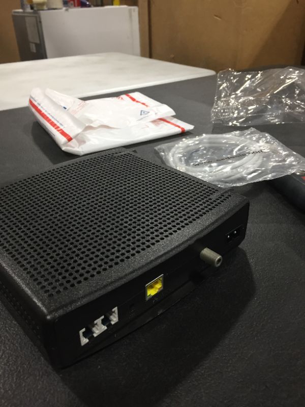 Photo 3 of Arris Touchstone TM1602A DOCSIS 3.0 Upgradeable 16x4 Telephony Modem for TWC & OPTIMUM