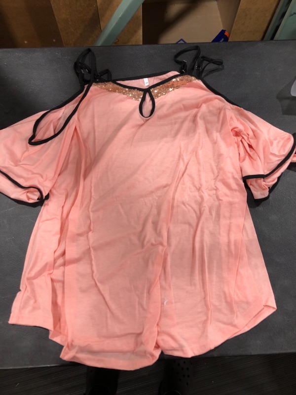 Photo 1 of 4XL women's off shoulder shirt