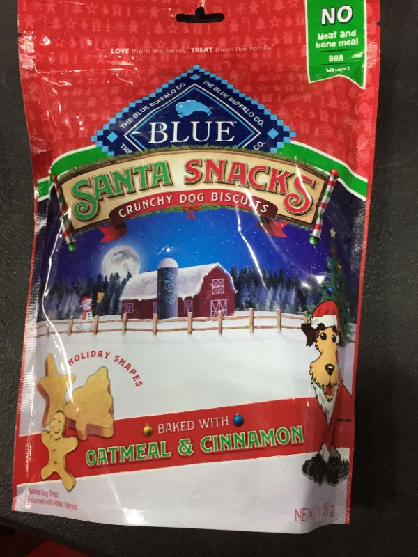 Photo 2 of Blue Buffalo Santa Snacks Oatmeal Cinnamon Crunchy Dog Treat Biscuits 11-oz Bag
