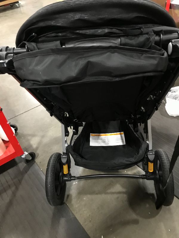 Photo 1 of Chicco Activ3 Jogging Travel System Stroller