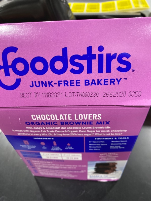 Photo 2 of Foodstirs Junk-Free Bakery, Organic Chocolate Lovers Brownie Mix | 25% Less Sugar | Dairy Free |12.55 oz
EXP: 11.18.2021