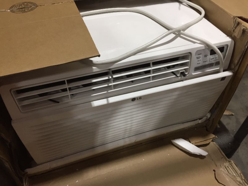 Photo 2 of lg Thru-The-Wall Air Conditioner--- parts only
