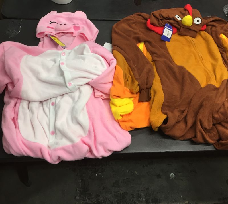 Photo 1 of 2 PACK ONESIES 
PIG XL
TURLEY L