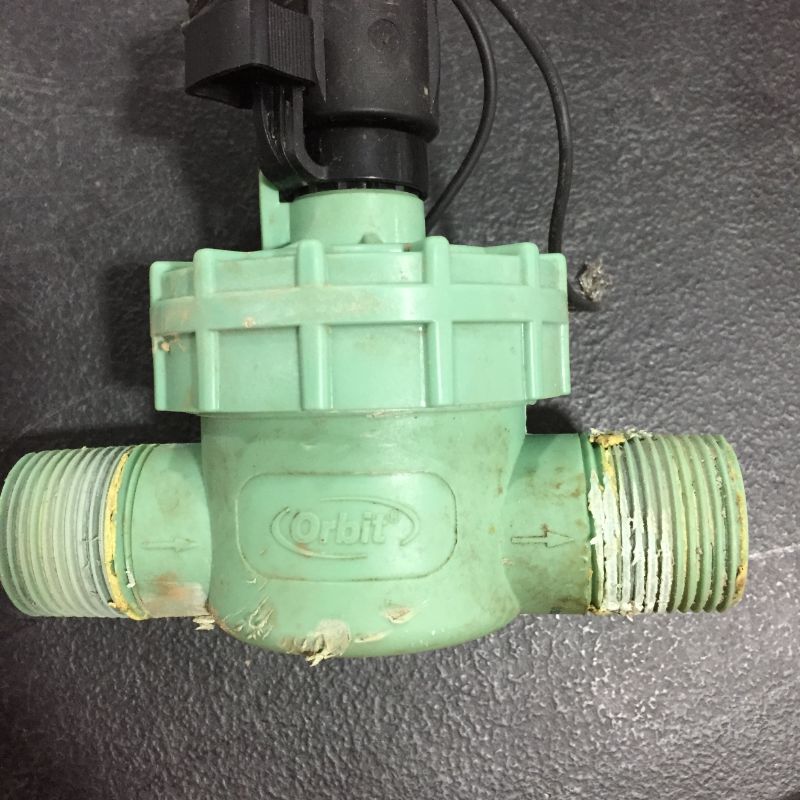 Photo 2 of 1-In. MNPT Jar-Top Inline Sprinkler Valve