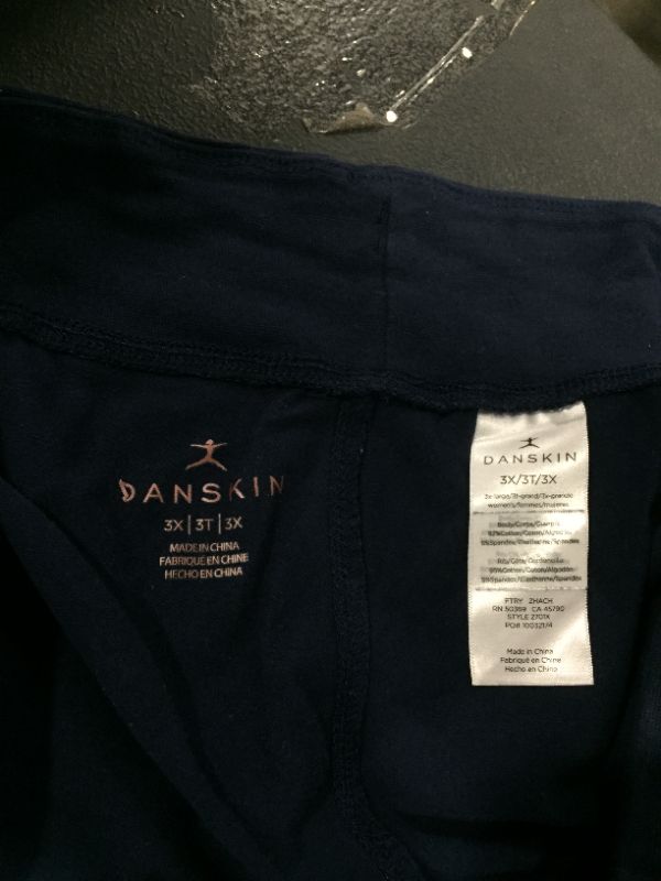 Photo 2 of Danskin women's drawstring trousers
3XL