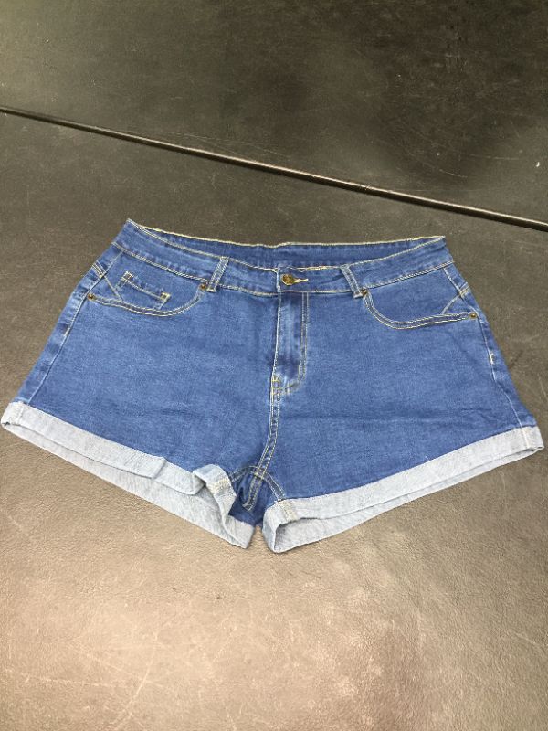 Photo 1 of DENIM SHORTS XL