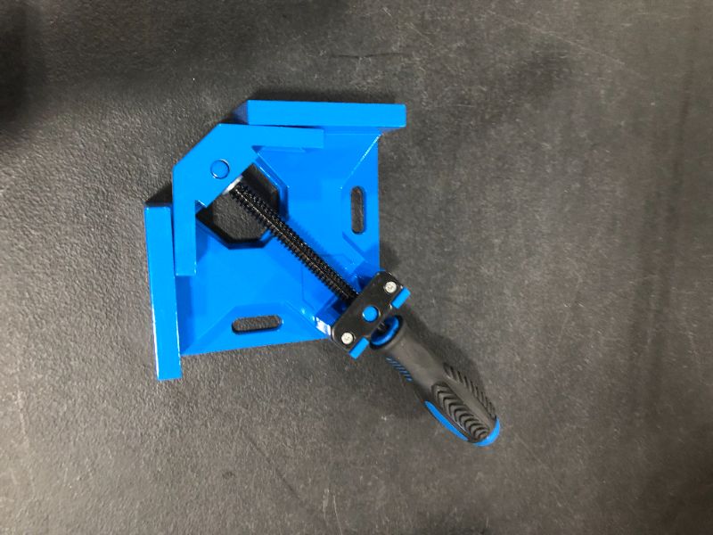 Photo 3 of Angle clamp (JH027b)
