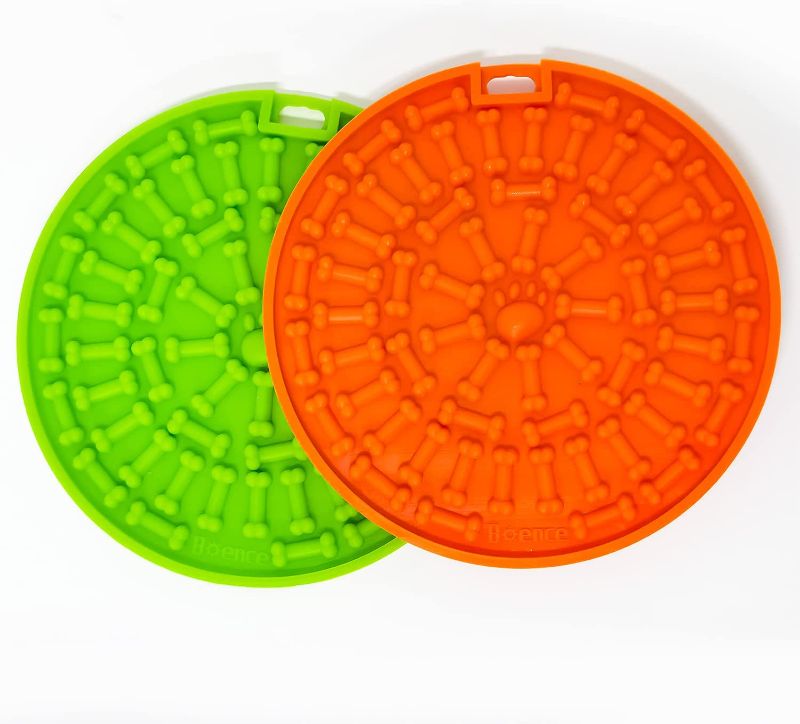 Photo 1 of BAGOKIE 2 Dog Lick Pads for pet Bathing, Grooming and Training?Green-Orange?
