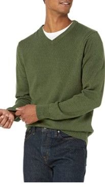 Photo 1 of Amazon Essentials Men's V-Neck Sweater
MED