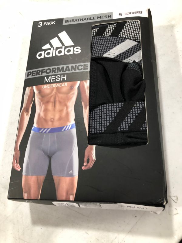 Photo 2 of adidas Men's Performance Mesh Boxer Briefs Underwear (3-Pack)
Small (28-30)
