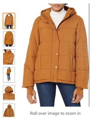 Photo 1 of Amazon Essentials Women's Heavy-Weight Long-Sleeve Full-Zip Hooded Puffer Coat Medium

