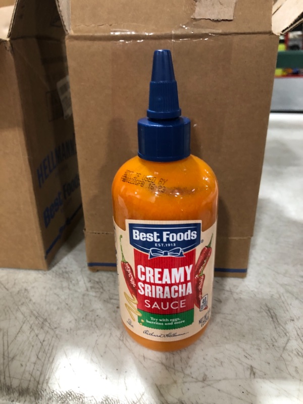 Photo 2 of Best Foods Spread and Dressing For Burgers, Salads, Sandwiches and more Creamy Sriracha Squeeze Bottle 9 Fl Oz
LOT OF 2 CASES.