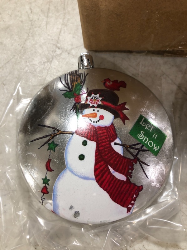 Photo 1 of CHRISTMA ORNAMENTS, BOX OF 6 DISCS. PLASTIC.