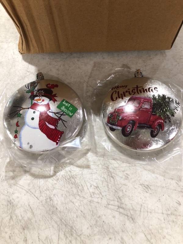 Photo 1 of CHRISTMA ORNAMENTS, BOX OF 6 DISCS. PLASTIC.