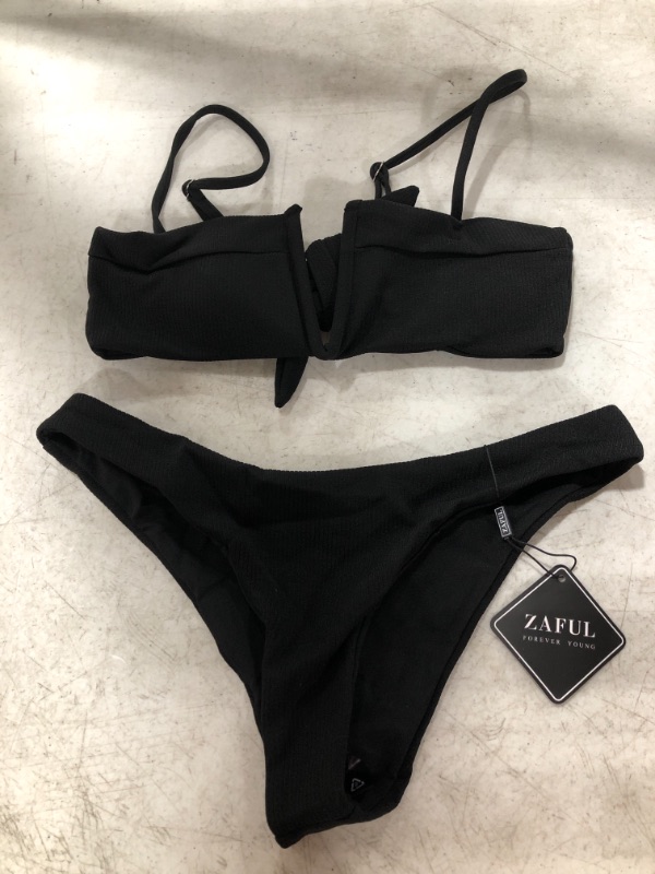 Photo 1 of ZAFUL WOMEN'S 2 PIECE SWIMSUIT, BLACK, SIZE US 6.