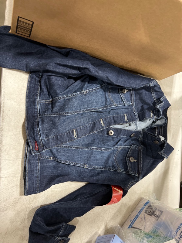 Photo 2 of Wrangler Authentics Women's Authentics Denim Jacket SIZE ,M 