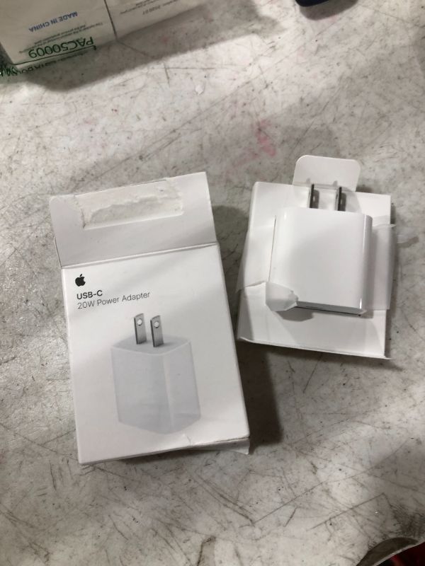 Photo 2 of USB-C 20W USB-C Power Adapter