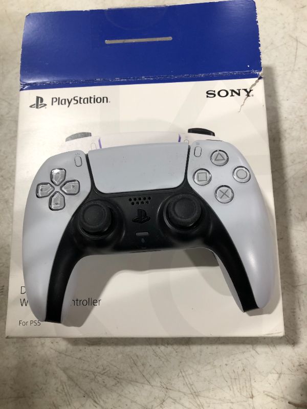 Photo 1 of Playstation DualSense Wireless Controller, White 