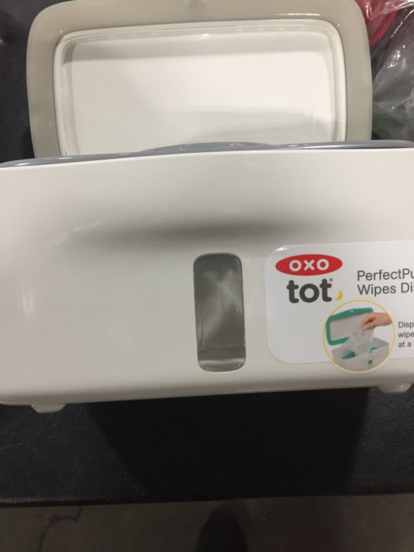 Photo 2 of OXO Tot Perfect Pull Wipes Dispenser, Gray , 8.75x6.5x4.5 Inch (Pack of 1)
