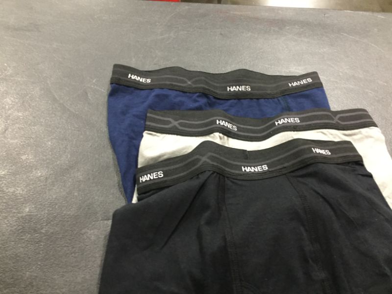 Photo 3 of Hanes Big Boys' Hanes Classic Waistband Boxer Brief (Pack of 3)
SIZE: S/P