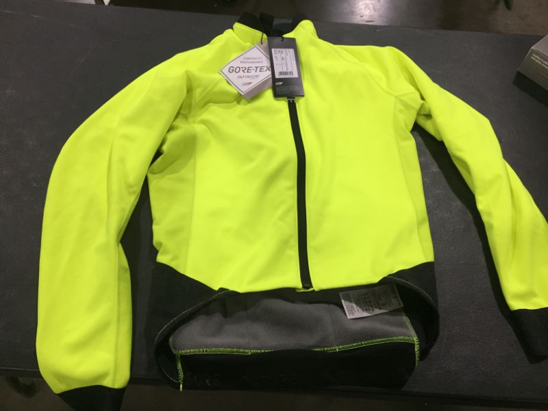Photo 2 of GORE WEAR Men's Thermo Cycling Jacket, C5, Gore-TEX INFINIUM
