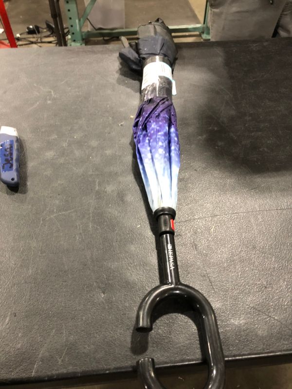 Photo 1 of reversible Umbrella 