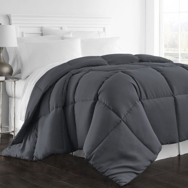 Photo 1 of Beckham Hotel Collection King/Cal King Comforter – 1300 Series Goose Down Alternative Bed Comforters – Luxury King/Cal King Size Blanket - Machine Washable, All-Season Bedding, Duvet Insert - Gray
