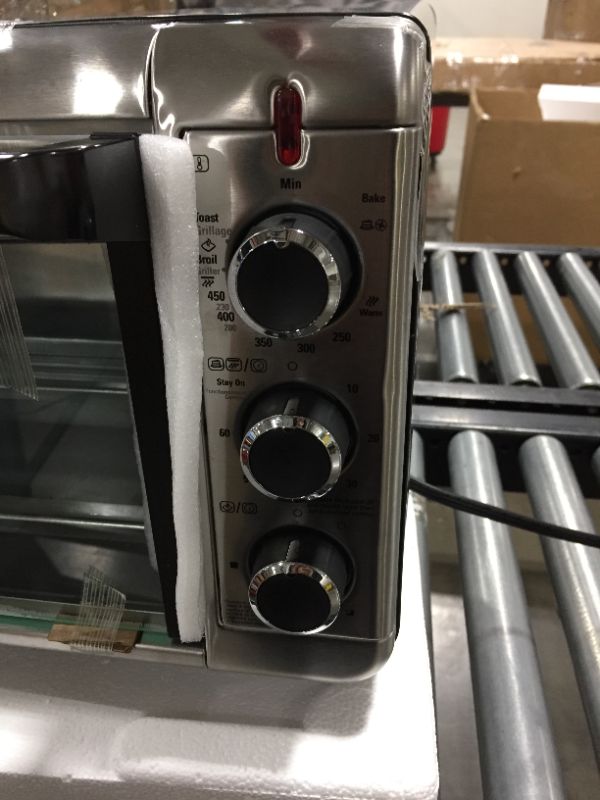 Photo 3 of 8-Slice Extra-Wide Convection Toaster Oven, Stainless Steel