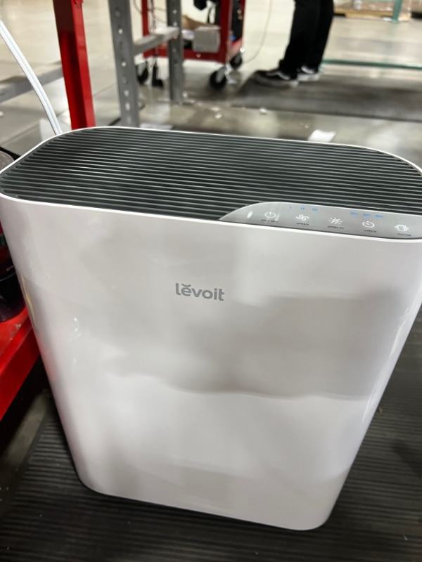 Photo 3 of Levoit true hepa air purifier 