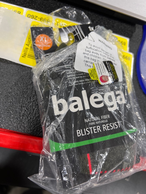 Photo 2 of Balega Blister Resist No Show Socks For Men and Women (1 Pair) XL
