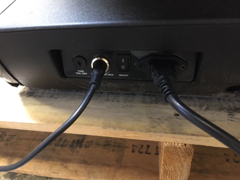 Photo 1 of iRest 2022 Massage Chair, Full Body Zero Gravity Recliner with AI Voice Control, Handrail Shortcut Key, SL Track, Bluetooth, Yoga Stretching, Foot Rollers, Airbags, Heating (Black)