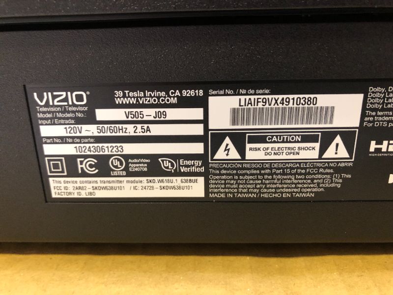 Photo 1 of VIZIO 50-Inch V-Series 4K UHD LED HDR Smart TV with Apple AirPlay and Chromecast Built-in, Dolby Vision, HDR10+, HDMI 2.1, Auto Game Mode and Low Latency Gaming, V505-J09, 2021 Model

