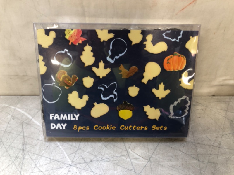 Photo 1 of Fall Thanksgiving cookie cutter set 8pc