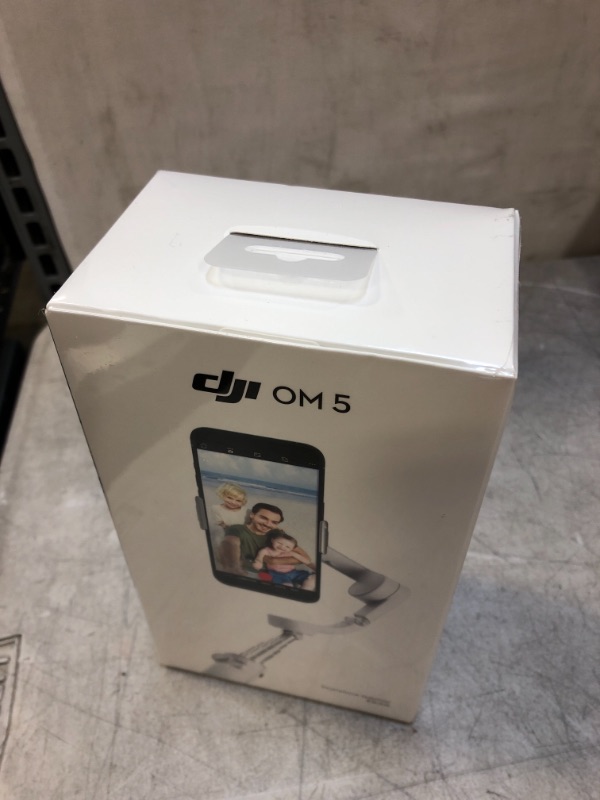 Photo 2 of DJI OM 5 Smartphone stabilizer (Athens Gray) - factory sealed
