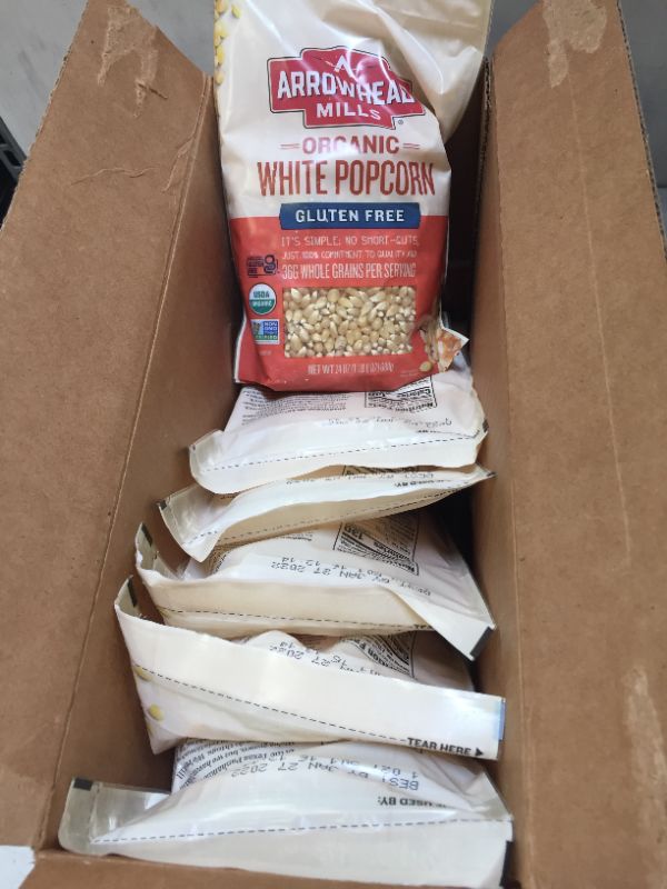 Photo 2 of 6 packs- Arrowhead Mills Organic White Popcorn, 24 Oz bb jan 27/22