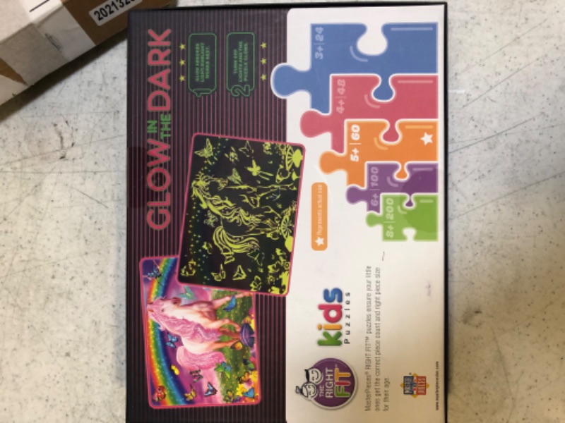 Photo 3 of GLOW IN THE DARK RIGHT FIT - RAINBOW WORLD 60 PIECE JIGSAW PUZZLE
