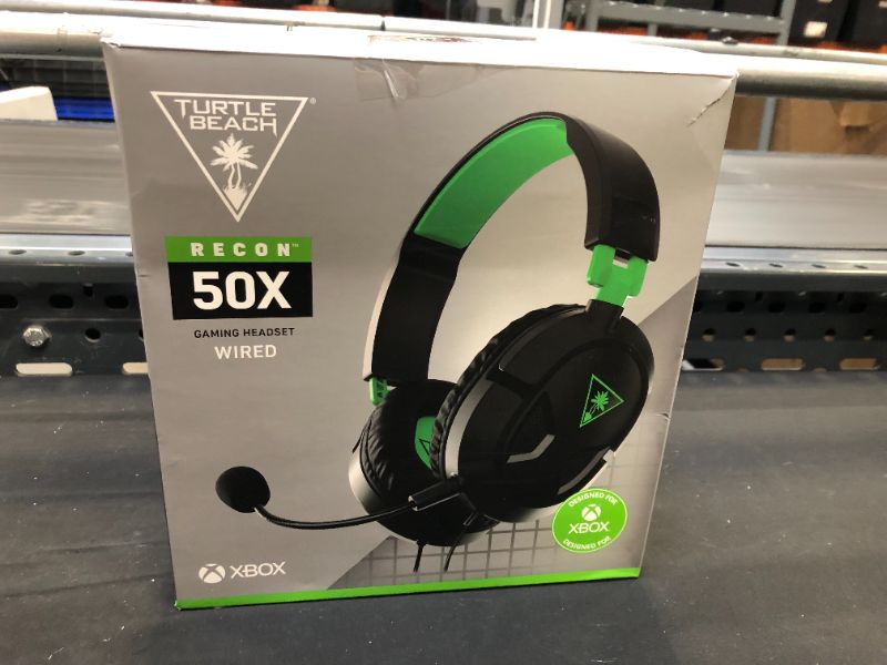 Photo 2 of Turtle Beach Recon 50 Xbox Gaming Headset for Xbox Series X, Xbox Series S, Xbox One, PS5, PS4, PlayStation, Nintendo Switch, Mobile & PC with 3.5mm -...***Open Box***
