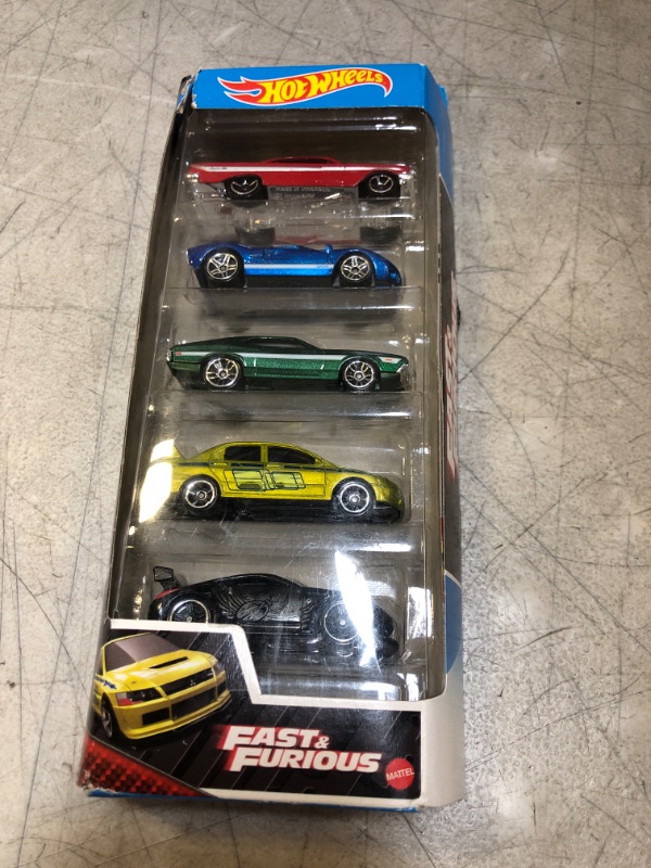 Photo 2 of HOT WHEELS FAST & FURIOUS 5-PACK
