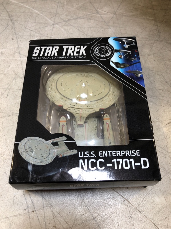 Photo 2 of Star Trek The Official Starships Collection | U.S.S. Enterprise NCC-1701-D Collector's Edition Starship by Eaglemoss Hero Collector
