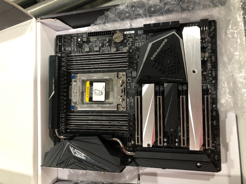 Photo 1 of ASUS Pro WS WRX80E-SAGE SE WIFI AMD Threadripper Pro EATX workstation motherboard (PCIe 4.0, ASMB9-iKVM, 2x10Gb LAN, 7xPCIe 4.0 X16 slots, 3xM.2,2xU.2 ports, 11 USB 3.2 Gen 2 ports,8-channel DDR4 ECC)