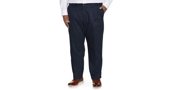 Photo 1 of Essentials Men's Big & Tall Relaxed-fit Wrinkle-Resistant Pleated Chino Pant 44x30 